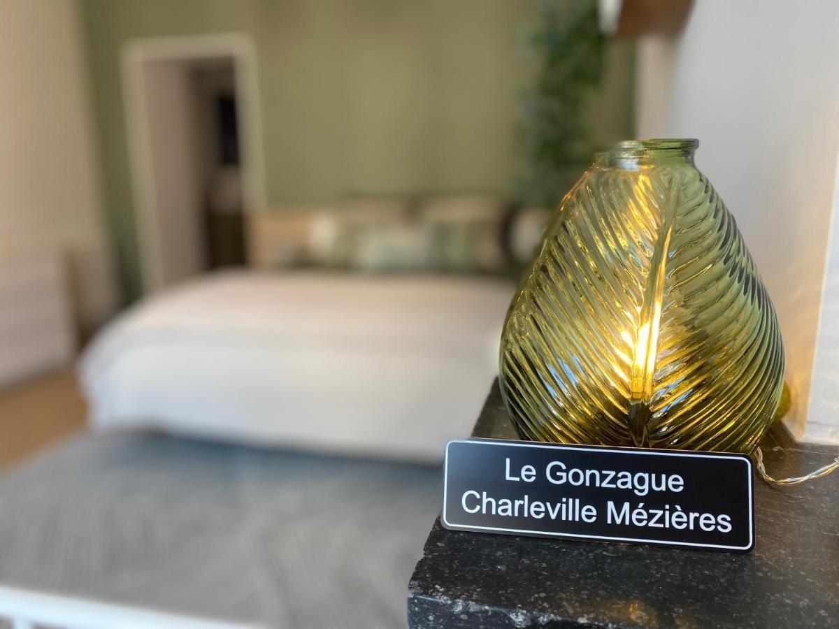 Le Gonzague, Appartement Hyper-Centre Tout Confort. ชาร์เลอวิลล์-เมซิแยร์ ภายนอก รูปภาพ